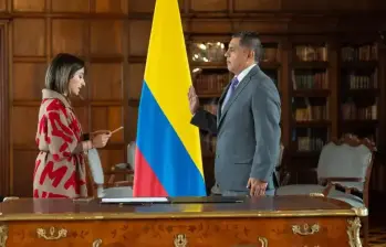 Laura Sarabia nombró a Ospina mientras seguía ejerciendo como canciller. FOTO: CANCILLERÍA