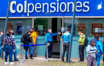 Para pensionarse en Colpensiones, actualmente se necesitan 1.300 semanas. FOTO: CORTESÍA