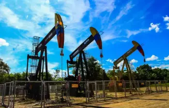 Entre enero y julio de 2025 la producción de petroleó cayó 4,3% anual, con su nivel más bajo registrado en abril (–9,6%). FOTO: Colprensa.