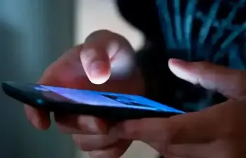 La IA dispara la violencia digital contra las mujeres en Colombia. Foto: Getty