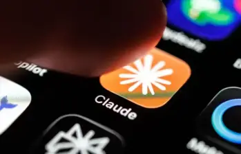 Todavía no hay una fecha exacta para la salida de Anthropic, creador de Claude, a la Bolsa. FOTO: AFP.