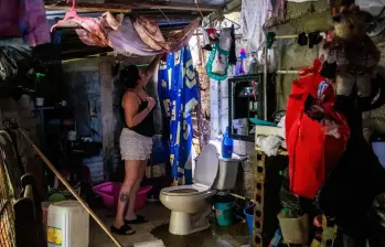  La vulnerabilidad de caer en pobreza monetaria extrema en Antioquia es mayor para los trabajadores por cuenta propia, con una incidencia del 10,5%, en contraste con el 2,3% de los asalariados. FOTO: Camilo Suárez.
