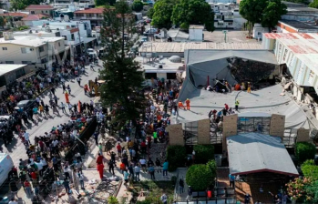 Se estima que había 100 personas presentes en el templo religioso cuando se registró el desplome del techo y 10 de ellos fallecieron. FOTO TWITTER @TamaulipasI