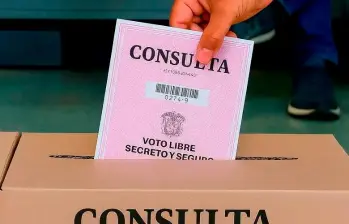 Se prevé que durante este martes y miércoles las distintas bancadas sostengan reuniones de bancadas para definir cómo van a votar. Hoy arranca el debate y mañana miércoles sería votado el mecanismo. FOTO: EL COLOMBIANO
