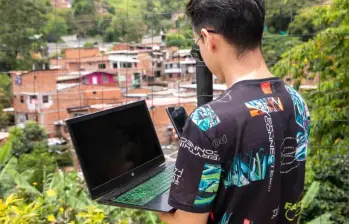 La Ley 2485 de 2025 pone un límite al abuso y acerca a Colombia a un modelo de telecomunicaciones más justo y accesible para todos. FOTO: El Colombiano - Carlos Velásquez.