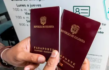 El Ministerio reconoce que no se han constituido aún las vigencias futuras para garantizar la continuidad de la impresión de los pasaportes. FOTO: EL COLOMBIANO