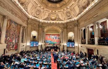 El Congreso reanudará sesiones ordinarias el próximo 16 de febrero; sin embargo, el Gobierno citó a la Cámara a extras esta semana para ganar tiempo para su reforma a la salud. FOTO: Javier González Penagos