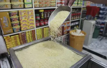 El valor del arroz pagado al productor bajó un 11,8% en 2024 y se mantuvo en ese nivel durante el primer semestre de este 2025. FOTO: El Colombiano.
