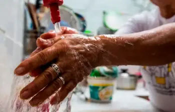 Los cortes programados de agua afectarían en total a cerca de 70.000 personas de Medellín y Bello. FOTO EL COLOMBIANO 