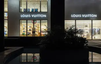 La justicia peruana falló a favor de ciudadano acusado de falsificar productos de Louis Vuitton. FOTO: COLPRENSA