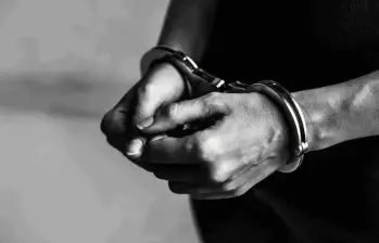 Hombre de 60 años confiesa haber drogado y violado a su esposa durante más de 20 años en Reino Unido. FOTO: Imagen de referencia Magnific