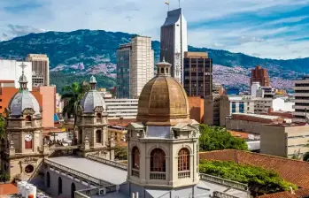 La caída en licencias de construcción limita la oferta de vivienda en Medellín. FOTO EL COLOMBIANO.