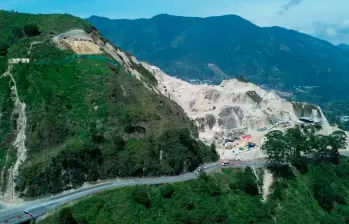El cierre, según Covipacífico, busca realizar obras para mejorar la movilidad desde el sector Paso Nivel. FOTO. MANUEL SALDARRIAGA