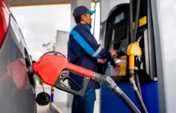 Mientras la gasolina tendrá un incremento, el precio del ACPM permanecerá sin cambios durante octubre. FOTO: Getty.