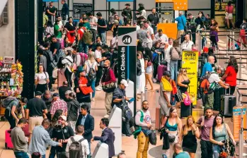 La Cámara de Comercio de Medellín para Antioquia destacó que las exportaciones de minerales, junto con el crecimiento del turismo internacional, impulsaron la economía del departamento en 2025. FOTO CAMILO SUÁREZ.