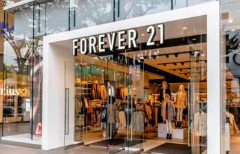 Forever 21 ha cerrado 200 tiendas, incluida la que tenía en el centro comercial Santafé de Medellín. FOTO: Cortesía 