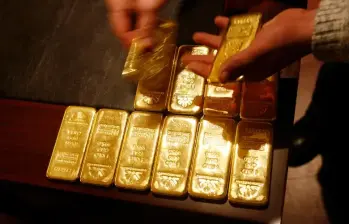 El oro volvió a hacer historia. El precio de la onza superó por primera vez la barrera de los 5.000 dólares y alcanzó un nuevo máximo histórico de 5.109,73 dólares, impulsado por la creciente incertidumbre geopolítica y financiera a nivel global. FOTO: Colprensa.