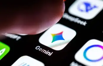 Google actualiza Gemini tras demanda por incitación al suicidio de un usuario. Foto: AFP