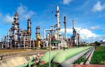 Ecopetrol confirmó que el evento no causó daños en la infraestructura de la refinería ni afectó al personal que trabaja en las instalaciones. FOTO: Ecopetrol