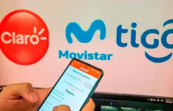 Colombia tiene uno de los datos móviles más baratos del mundo. Según We Are Social, el precio promedio de 1 GB es de US$0,20. Esa cifra coincide con estimaciones locales: entre 800 y 1.200 pesos por GB en los planes más comunes. FOTO: EL COLOMBIANO