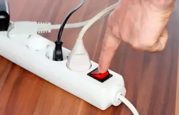 El consumo de electricidad puede aumentar durante El Niño por el mayor uso de ventiladores, aires acondicionados y duchas eléctricas. FOTO ARCHIVO