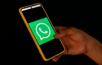WhatsApp dejará de funcionar en varios celulares antiguos desde enero de 2026. FOTO Camilo Suárez