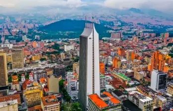 Medellín ha consolidado una oferta cultural y artística que convirtió barrios, festivales y espacios públicos en parte central de su atractivo turístico. FOTO Camilo Suárez