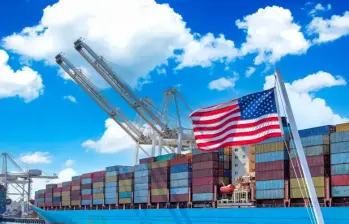 Estados Unidos redefinió aranceles y acuerdos con la Unión Europea, Asia y otros socios, incluyendo inversiones millonarias y compromisos estratégicos en energía, defensa y comercio. Foto: Getty