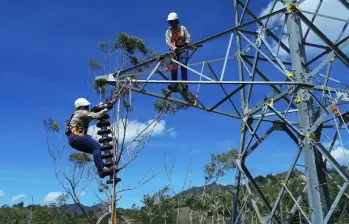 Consumo de energía en Colombia rompe récord y prende las alarmas. FOTO: El Colombiano.