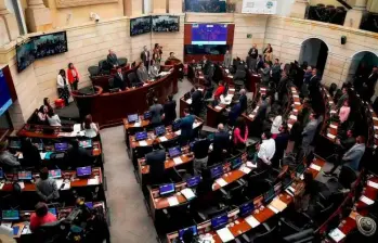 La agenda legislativa del gobierno de Abelardo de la Espriella enfrentará el reto de conseguir mayorías en un Congreso donde el Pacto Histórico conserva la bancada más numerosa y el Ejecutivo (con pocas curules propias) aún busca consolidar alianzas políticas. FOTO Colprensa 