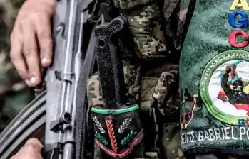 Ambos grupos armados son responsables de crímenes contra la población civil. FOTO: FUNDACIÓN IDEAS PARA LA PEZ.