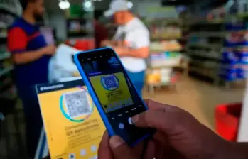 El código QR amarillo dejará de funcionar en los próximos días en Colombia. Foto EL COLOMBIANO 