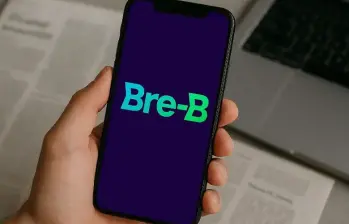 Si bien la llegada de Bre-B es un paso adelante del sistema financiero, algunas entidades y usuarios han advertido sobre un factor que podría frenar su impacto: el 4x1000. Foto: Cortesía