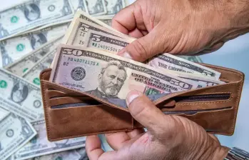 En Colombia, la negociación de la divisa abrió la jornada al alza en $4.250. Foto: EL COLOMBIANO