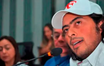 El hijo del presidente denunció un “montaje procesal”, negó vínculos con la fundación implicada y aseguró que no evade a la justicia. FOTO: REFERENCIA-COLPRENSA
