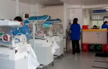 Uno de los servicios que serán cerrados serán los de neonatología. FOTO COLPRENSA