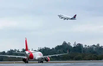La recuperación del transporte aéreo en Colombia también se refleja en el aumento de rutas y aerolíneas durante la última década. FOTO: CAMILO SUÁREZ