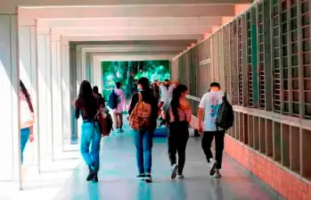 El Gobierno tiene como meta la creación de 500.000 nuevos cupos en educación superior. FOTO EL COLOMBIANO