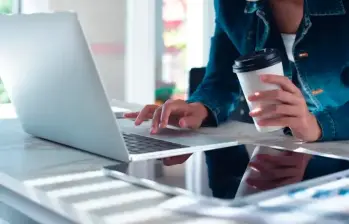 La reforma laboral reglamentó el teletrabajo en Colombia. FOTO SHUTTERSTOCK. 