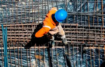 La formación bruta de capital fijo en 2024 representó solo el 17,2% del Producto Interno Bruto del país. En pandemia esa participación fue del 17,9% del PIB. FOTO: EL COLOMBIANO