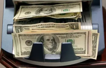 Las fusiones y adquisiciones son transacciones que mueven millones de dólares. Foto: Archivo