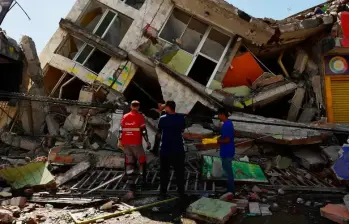 En Armenia los daños no fueron tan graves por las viviendas sismorresistentes. En Chocó (epicentro), Pereira, Cali y Manizales la emergencia ha pegado con más fuerza. FOTO: GERRY.