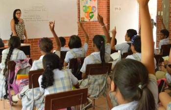 omo cada año, enero marca el regreso a clases, y el mercado de snacks y refrigerios ya está listo para atender la alta demanda de estos productos en las loncheras escolares. FOTO: Colprensa.