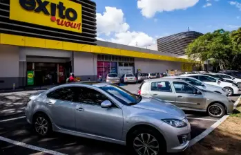 Grupo Éxito cuenta con casi 400 almacenes en Colombia. FOTO JAIME PÉREZ. 