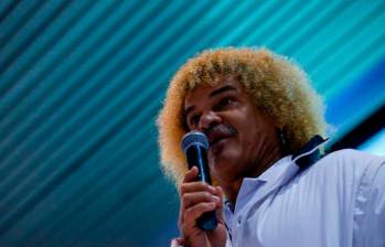 El futbolista samario Carlos Valderrama será el que más dinero tiene que pagar después de perder el caso. FOTO: COLPRENSA 