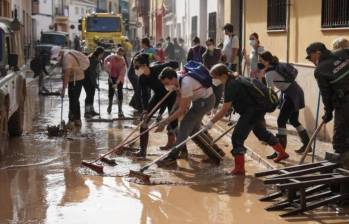 Las inundaciones en Valencia, España, dejaron al menos 219 muertos y 89 desaparecidos. FOTO: AFP