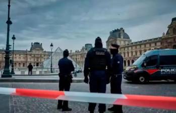 El Museo del Louvre enfrenta nuevos problemas por fallas en su infraestructura. FOTO: AFP.