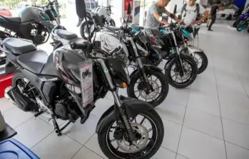 World Population Review estima que en Colombia ruedan 9,4 millones de motocicletas, cifra que supera a Estados Unidos (8,6 millones). FOTO: Manuel Saldarriaga