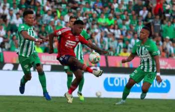 El futbolista Brayan León Muñiz se ha vuelto figura con el DIM en los últimos clásicos antioqueños que se han disputado. FOTO: JAIME PÉREZ