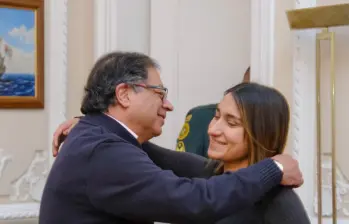 El presidente Petro aseguró en entrevista que mandar a Sarabia al exterior fue un castigo. FOTO: ARCHIVO EL COLOMBIANO.